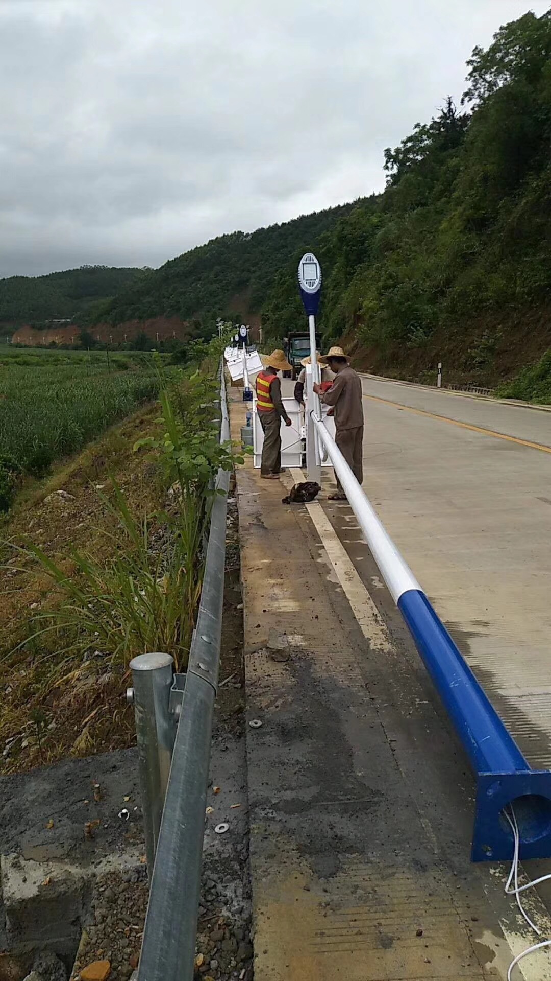 平頂山太陽能路燈工程案例